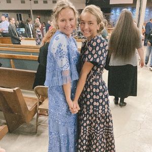 Meet your Posher, Alora